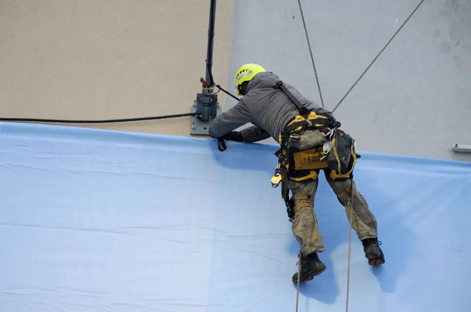 Commercial Gutter Cleaning